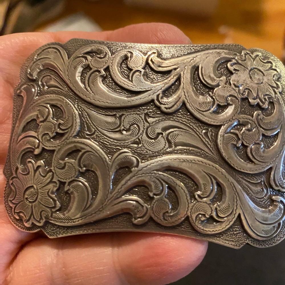 Men's Ornate Silver-Tone Floral Scroll Belt Buckle